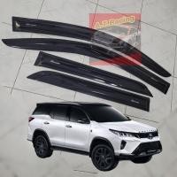 ราคา กันสาดสีดำ กันสาดรถยนต์ TOYOTA FORTUNER 15 23 ทรงมอแกนเรียว สกรีน NEW FORTUNER ออกแบบแตกต่างมาดผู้นำ NEW FORTUNER (19072753591)