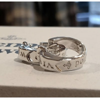 ราคา Vivienne Westwood Saturn 925เข็มชุบเงินแหวนวงกลมต่างหูเงินสี (19349073191)