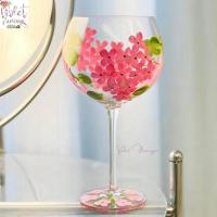 ราคา Violet Flamingo Fancy Wine Glass แก้วไวน์ลายดอกไม้ มี 2 ลายนะค้า สีม่วงกับสีชมพู (18790530457)
