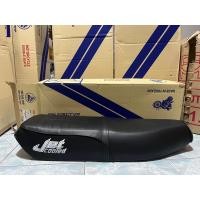 ราคา เบาะมอเตอร์ไซต์ เดิมๆติดรถ SUZUKI RC80 RC100 RC100G RC100J ฟองน้ำอย่างดี ตราเรือใบ (16541694448)