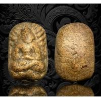 ราคา A140 พระผงขุดสระหลวงปู่เผือก วัดกิ่งแก้ว ปี 2460 พิมพ์ขุดสระเล็ก (19819779104)