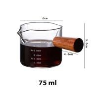 ราคา Alechaung แก้วตวงชงกาแฟ แก้วตวง แก้วชงกาแฟ พร้อมด้ามจับไม้ แก้วตวงสองปาก แก้วช็อต ถ้วยตวง 75ml 150ml แก้วชงน้ำขาย ที่ตีฟองนมสด Measuring Cup (17249223528)
