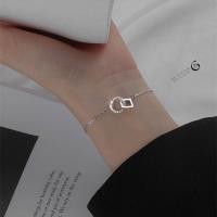 ราคา GLAMOR Forever Signature สร้อยข้อมือเงินแท้ INTERLOCKING กำไลข้อมือเงิน กำไลแฟชั่น กําไลข้อมือผู้หญิง สร้อยข้อมือนําโชค (19843483912)