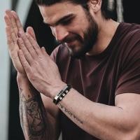 ราคา Vnox แฟชั่น Braided กำไลข้อมือหนังผู้ชายส่วนบุคคลที่กำหนดเองแกะสลักชื่อไอดีตัวอักษร Son Dad ของขวัญ2ชั้นตัด (9218995950)