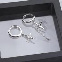 ราคา ต่างหูรูปไม้กางเขน Punk Star สำหรับผู้หญิงเครื่องประดับ Y2K เกาหลีของขวัญหัวใจกลวงสีเงินร็อคดาวตกที่เกี่ยวหู (19573853226)