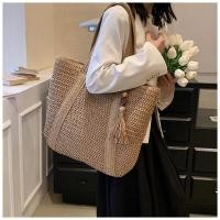 ราคา กระเป๋าสาน สายสานแต่งพู่ มี2สี มีซับใน จุของได้เยอะ มี 2 สี M202 (19597067995)