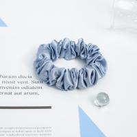 ราคา Ella Silk ยางรัดผมผ้าไหมมัลเบอร์รี่ ไซส์กลาง Ella Mulberry Silk Scrunchies Midi (12098656195)