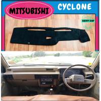 ราคา พรมปูคอนโซลหน้ารถ สีดำ มิตซูบิชิ ไซโคลน Mitsubishi L200 Cyclone พรมคอนโซล พรม (16086114801)