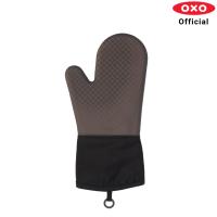 ราคา OXO ถุงมือซิลิโคนกันร้อน สีดำ l OXO GG Silicone Oven Mitt Black ถุงมือซิลิโคนมีขนาด 13 นิ้ว ป้องกันการลื่น มีคุณสมบัติทนไฟและคราบไอน้ำได้ (315222031)