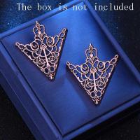 ราคา เข็มกลัดติดปกเสื้อสไตล์วินเทจสำหรับบุรุษและสตรีเข็มกลัดประดับมงกุฎอุปกรณ์เสริมสำหรับคอปกสไตล์ย้อนยุค (12298890897)