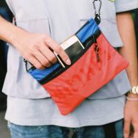 ราคา Mahanakhon Sacoche Bag Orange กระเป๋าสะพายข้าง ไลฟ์สไตล์ สตรีทแฟชั่น มหานคร ทูโทน สีส้ม (2132114759)