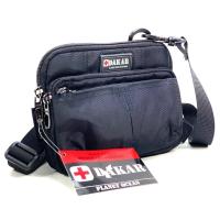 ราคา Chinatown Leather กระเป๋าผ้าสะพายร้อยเข็มขัดมือถือดำ Dakar (211577104)