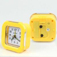 ราคา นาฬิกาปลุก ทรงสี่เหลี่ยม คละสี นาฬิกาตั้งโต๊ะ นาฬิกาปลุกดังๆ Alarm Clock XD796 รุ่น Square plastic Alarm Clock XD796 00b Song (911748271)