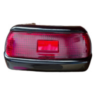 ราคา ไฟท้าย รถไถ คูโบต้า Kubota รุ่น L3008 L3608 L4708 L4018 L5018 ชุดไฟท้าย ไฟเบรค โคมไฟท้าย รถแทรกเตอร์คูโบต้า พร้อมหลอดไฟ ใส่ได้ทั้งซ้ายและขวา (19669413988)