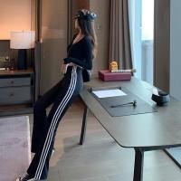 ราคา กางเกงขายาวผู้หญิง กางเกงขาม้า ดีเทลแถบข้างสีขาว กางเกงขาบานสไตล์เรียบๆ กางเกงขาม้า กางเกงขาม้าผู้หญิง (10258238924)