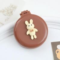 ราคา กระจกพกพา 2 in 1 พร้อมหวีแปรง ขนาดกะทัดรัดพับเก็บได้ พกพาสะดวก ติดตัวการ์ตูนลายสัตว์ สีพื้น น่ารัก (19786955014)