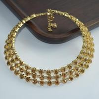 ราคา ปลอกคอ rhinestone หลายชั้นแฟชั่น 3 แถวคริสตัลสร้อยคอคอบัตรสร้อยคอลวดหลายสีแหวนคอเจ้าสาว (16537528097)