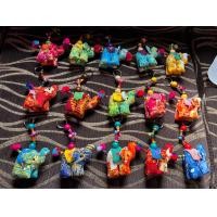 ราคา พวงกุญแจช้างผ้าดิ้นทองแต่งลูกปัด (20387829174)