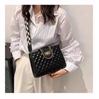 ราคา กรเป๋าแฟชั่น กระเป๋าผู้หญิงสะพายข้างงานหนังนิ่มหนังพียู (18462228640)