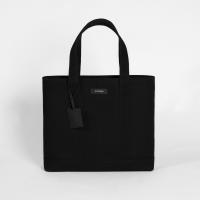 ราคา Archive Small Hampton Tote II กระเป๋าผ้าแคนวาสกันน้ำป้ายหนังวัวแท้ (5944228789)