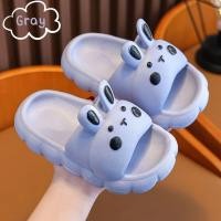ราคา รองเท้าแตะเด็กการ์ตูนน่ารัก รองเท้าแฟชั่นสวมของเด็ก สีสันสดใน ยางนิ่มมาก ใส่สบาย กระต่ายน่ารัก พร้อมส่งในไทย (18838354685)