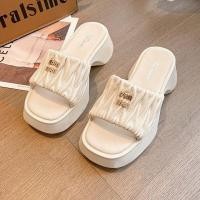 ราคา PiShops สินค้าใหม่มาแรง รองเท้าแตะแฟชั่นสำหรับสุภาพสตรีรองเท้าแตะเสริมส้นผู้หญิง รองเท้าแตะเสริมส้นดีไซน์สุดหรูไม่ซ้ำใครใส่แล้วดูดีดูแพงแบบสุดๆ (20006879635)