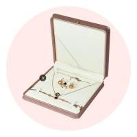 ราคา กล่องเก็บเครื่องประดับ สินสอด จัดเก็บ แหวน จี้ สร้อย กำไล สร้อยข้อมือ สร้อยคอ หนังPU รุ่นใหม่ล่าสุดพรีเมียม (20197812272)