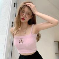 ราคา Cici 7825 เสื้อครอปสายเดี่ยวไหมพรมขนลูกนก ตกแต่งด้วยลายหมี (16059227126)