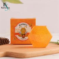 ราคา KeraSys สบู่น้ำผึ้ง สบู่น้ำผึ้งทองคำ สระผม อาบน้ำ สระผม ล้างมือ ล้างหน้า Honey Gold สดชื่นควบคุมความมัน ทำความสะอาดอย่างล้ำลึก ให้ความชุ่มชื้น ผิวไม่เหนียวไม่แห้ง สบู่ลดสิว 80g (20534683487)