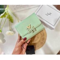 ราคา กระเป๋าสตางค์Lyn ใบสั้น รุ่นพับ คลอใหม่ ฮิตสุด (20368096385)