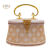 ราคา กระเป๋าย่านลิเภาเกรดพรีเมี่ยมทรงระฆังลายสี่ดอกหูโลหะ (19898340534)