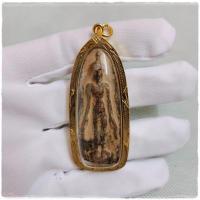 ราคา พระปางเปิดโลก กรุเก่าสุโขทัย เปิดลาภ วาสนา บารมี เนื้อชินสนิมแดง งานเลี่ยมกรอบทองไมคร่อนสวยงาม (17504137863)