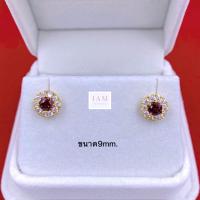 ราคา ต่างหูทับทิมแดงล้อมเพชร ขนาด9mm ต่างหูเพชร ต่างหูทับทิมแดง ต่างหูทองชุบ พร้อมตลับแดงใส่ทอง (17395322025)