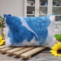 ราคา กระเป๋า Biotherm pouch สีขาวลายฟ้าคราม สีขาวลายฟ้าอ่อน (17072888885)