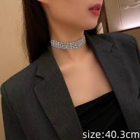ราคา สร้อยคอโชคเกอร์เพชรสีเงินพร้อมส่งจากกรุงเทพ (19836522717)