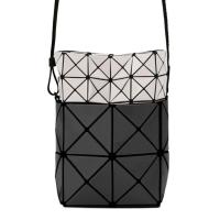 ราคา ของแท้แบรนด์เนม กระเป๋า Janpa BAOBAO CARTON BAG จาก Baobao issey Miyake แท้ กระเป๋าสะพายข้าง กระเป๋าใส่มือถือมินิ (20546946325)