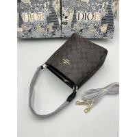 ราคา กระเป๋าสะพายข้างแบบทรงถังสำหรับผู้หญิงขนาด 9 นิ้ว (19312024890)