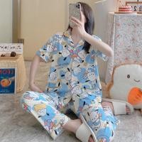 ราคา ส่งเร็วพิเศษ Alinda shop มาใหม่ ชุดนอน เสื้อแขนสั้น กางเกงขายาว คอตตอนผสมการ์ตูน ขนาดใหญ่ ผ้านิ่มมาก กระดุมหน้าคอปก ฟรีไซส์ DC (20669760950)