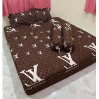 ราคา ผ้าปูที่นอน 1 5 ชิ้น เนื้อผ้าคอตตอน 100 เลือกขนาดได้ มีลายอื่นอีกมากมาย Louis Vuitton น้ำตาลเข้ม (9703229554)