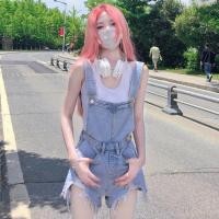 ราคา fangfashion2 ชุดเอี๊ยมยีนส์ขาสั้นผู้หญิงเเต่งขาด รุ่น W8851 (19525088166)