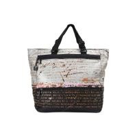 ราคา HEDGREN กระเป๋าสะพายทรง tote รุ่น DA02 SENTENCE Tote L 717 Dialogue Grey (10662145044)