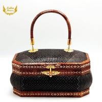 ราคา กระเป๋าย่านลิเภาแปดเหลี่ยมหูย่านลิเภาตัวล็อคทอง (19952185508)