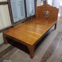 ราคา Win888 เตียงนอน 3 5ฟุต เตียงนอนไม้ระแนง แบบมีหัวฉลุลาย ไม้จริง ไม้สัก Win Wood 888 shop (8975520621)
