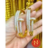 ราคา กำไลตะปูล้อมเพชร ขนาด 60 มิม งานสวยเสมือนจริง งานหุ้มทอง งานเศษทอง หุ้มทอง 24K เครื่องประดับทองโคลนนิ่ง ห้างทองนพคุณ (19933731178)