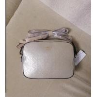 ราคา Guess กระเป๋าคอสบอดี้สายหนังทรงกล่อง (15809472035)