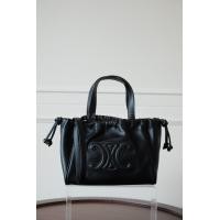 ราคา kwanmaniescloset CL Small Cabas Drawstring กระเป๋าถือ กระเป๋าสะพาย กระเป๋าแฟชั่นผู้หญิง (18484328650)