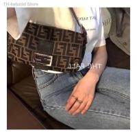 ราคา กระเป๋าสะพายข้าง Fendi กระเป๋าสะพายข้าง กระเป๋าถือ Christmas Gift (9297325687)