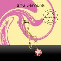 ราคา shu uemura gold eye lash curler ที่ดัดขนตาชู อูเอมูระในตำนาน ที่ออกแบบมาเพื่อรับโค้งดวงตาของชาวเอเชียโดยเฉพาะ ให้ขนตางอนสวย จาก shu uemura X JoJo s Bizarre Adventure (20676930773)