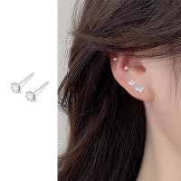 ราคา เราปักหมุดพลอยเทียมดอกทานตะวันสีเงินสีฟ้า S925ทันสมัยสำหรับผู้หญิงผู้ชายต่างหูเจาะเครื่องประดับตุ้มหูที่ไม่ก่อให้เกิดอาการแพ้ (20613965644)