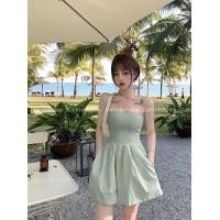 ราคา จั้มสูทขาสั้น จั๊มสูทเกาะอก เกาะอกไหมพรม กางเกงขาบาน (16292056765)